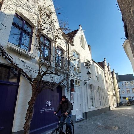 B&B Number 11 Exclusive Guesthouse Brujas Exterior foto