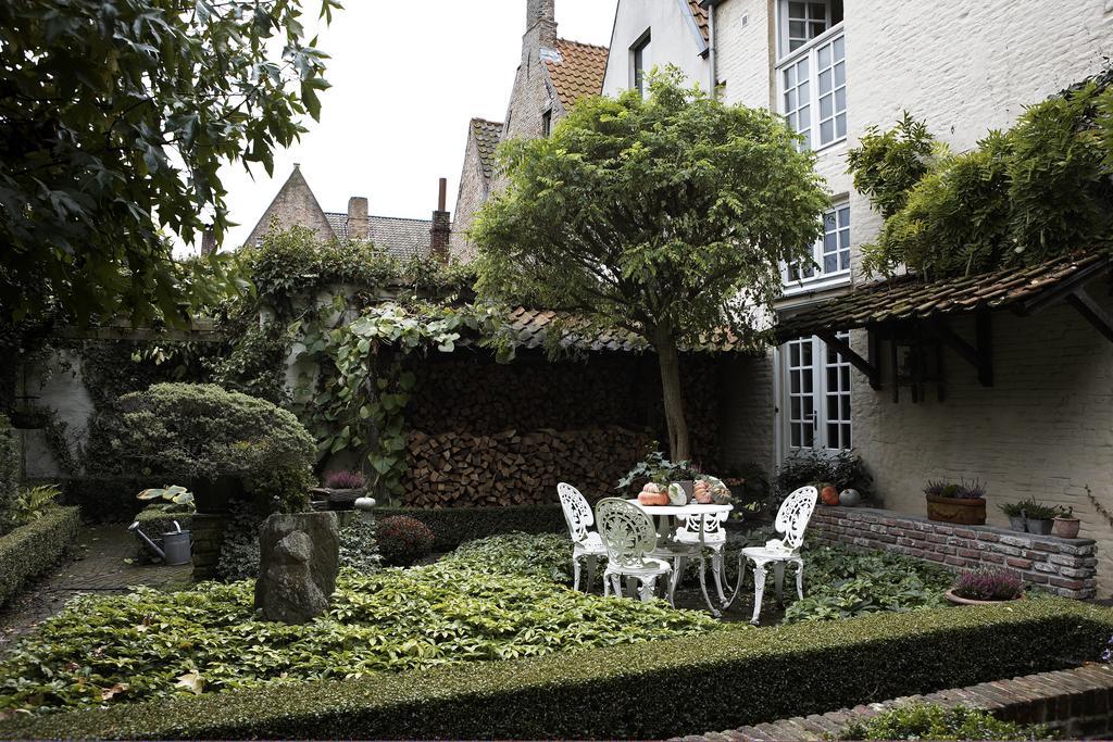 B&B Number 11 Exclusive Guesthouse Brujas Exterior foto